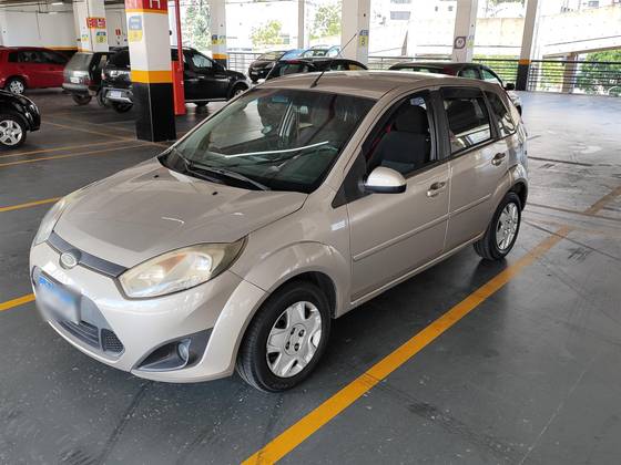 FORD FIESTA 1.0 ROCAM SE 8V FLEX 4P MANUAL